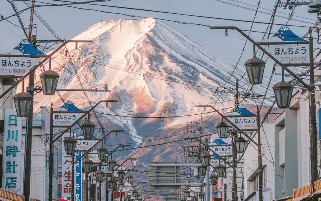 City and Nature: Capturing Japan’s Contrasting Beauty